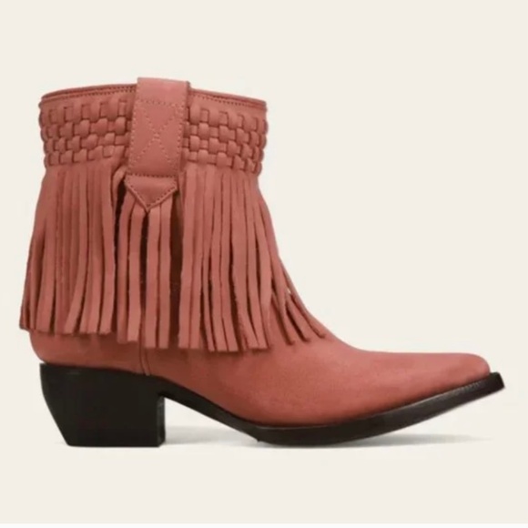 FRYE Sacha Leather Fringe Bootie Rose Cake SZ 9.5 - Picture 1 of 16